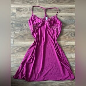 Magenta Lace-Trim Midi Slip Dress with Adjustable Straps